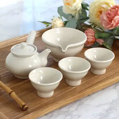 ベージュ 幼児用 3人用茶器セット