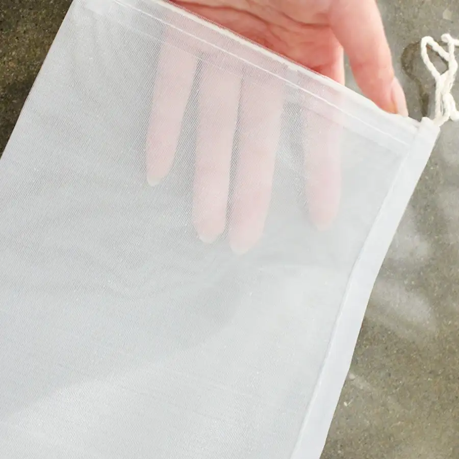 Broth Infuser Bag | Soup Strainer Mesh Pouch for Broth, Herbal Medicine, Anchovies, Tea & Tofu Pressing — 1
