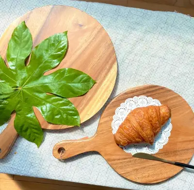 Acacia Wood Handle Round Serving Board | Bread Plating