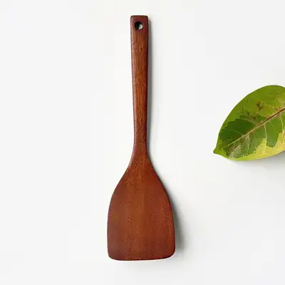 Camphor Wood Lacquered Straight Wooden Turner 29cm | Spatula