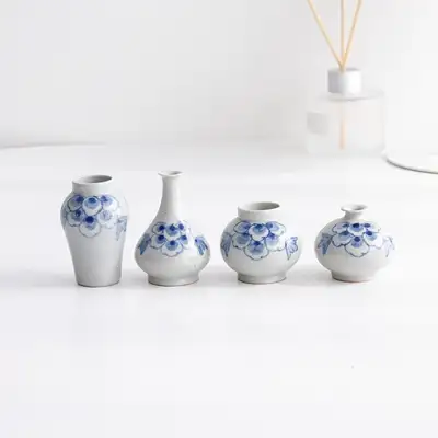 白磁 ミニチュア牡丹 花瓶 4個セット