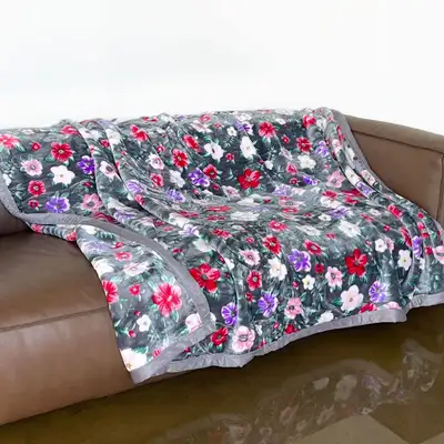 Soft Gray Flower Microfiber Blanket (Thick Winter Mink Blanket Aesthetic Camping Grandmother Blanket)