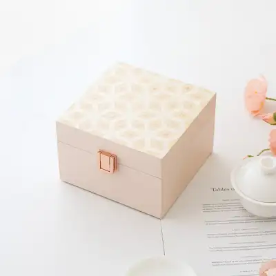 螺鈿漆器 パステルピンク 貝殻ジュエリーボックス(15cm)
