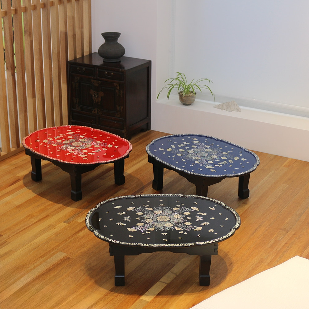 Nacheon Lacquerware Vivid Butterfly Peony Flower Oval Folding Mother-of-Pearl Table 60cm