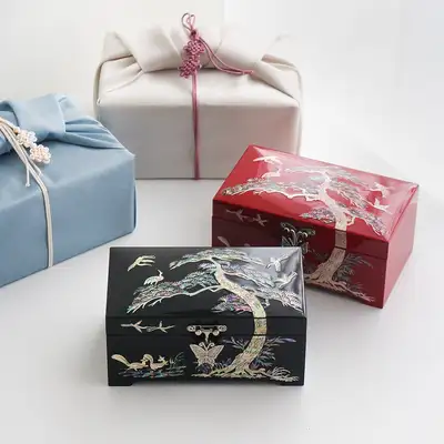 螺鈿漆器 ミニ1段 貝殻ジュエリーボックス(15cm) 鶴・松文様(リング立て付属)