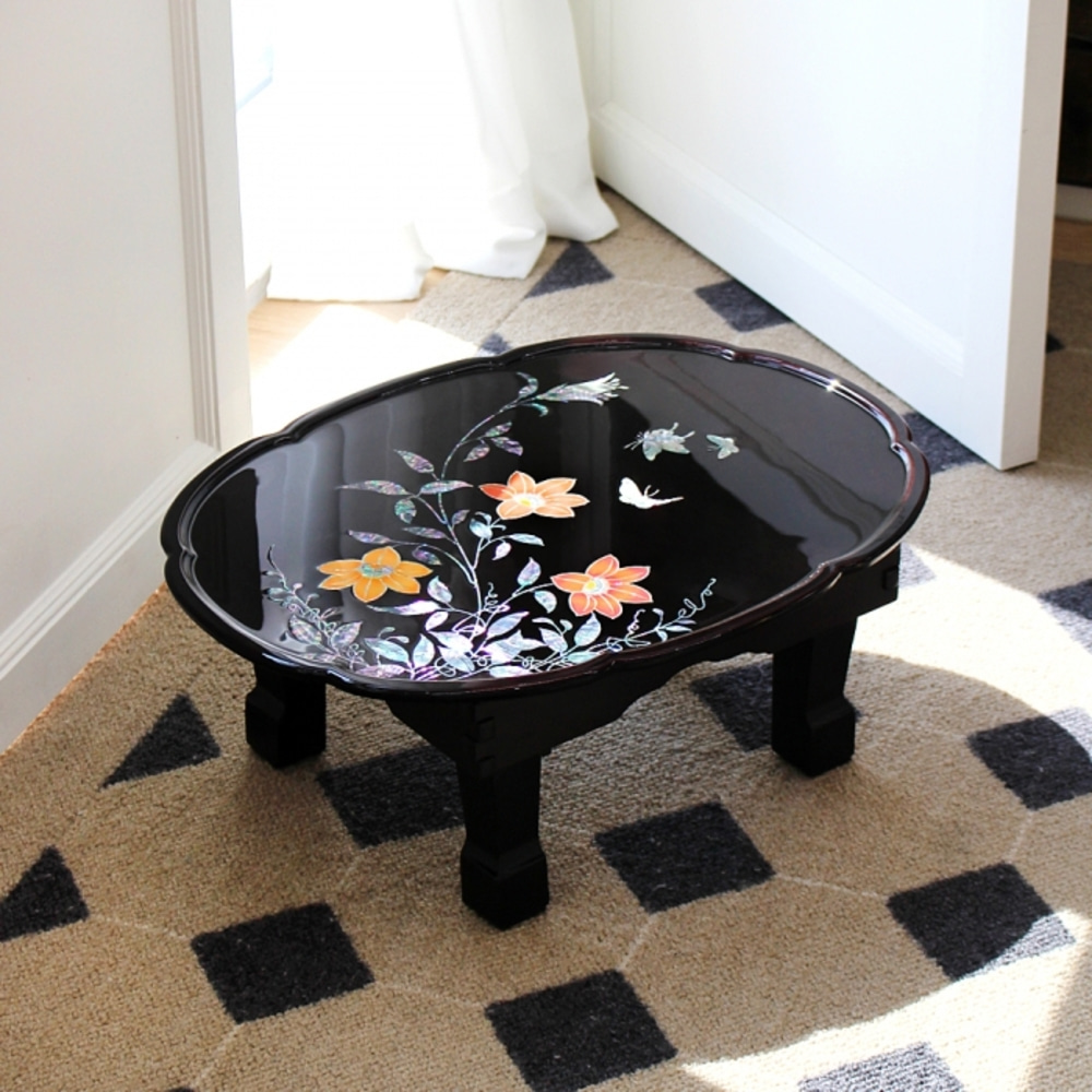 Mother-of-Pearl Lacquerware Lily Folding Tray Tea Table 51cm (Crafted by Intangible Cultural Heritage Artisan Kim Sang-yoon)