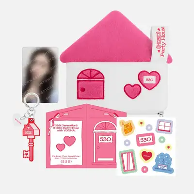 YOONA ARTIST BIRTHDAY POUCH PACK