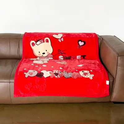 キャラクター極細繊維ひざ掛け レッド系（キャンピング ミニ昼寝布団 ブランケット ミンク 学生 オフィス毛布）
