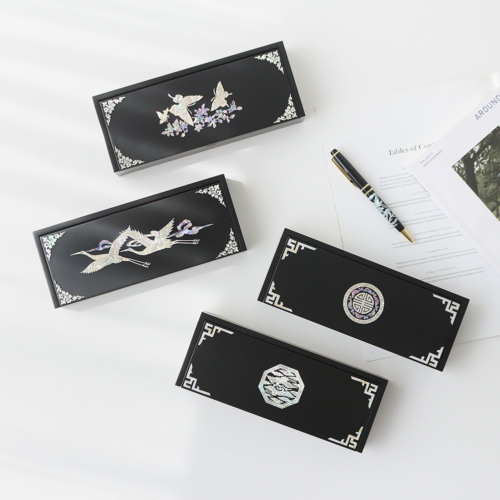 Traditional Mother-of-Pearl Lacquerware Pen Case