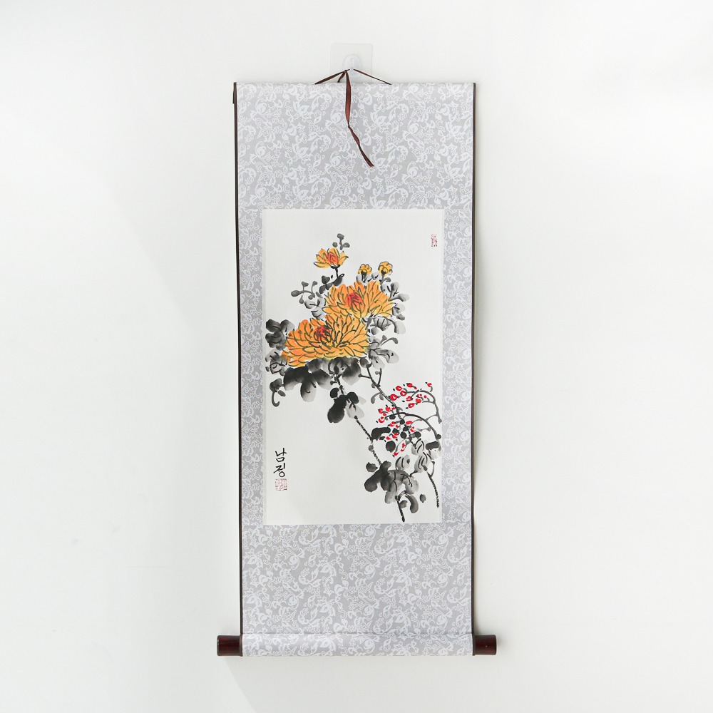 Hand-painted Traditional Korean Scroll Small Chrysanthemum by Nam Jung
