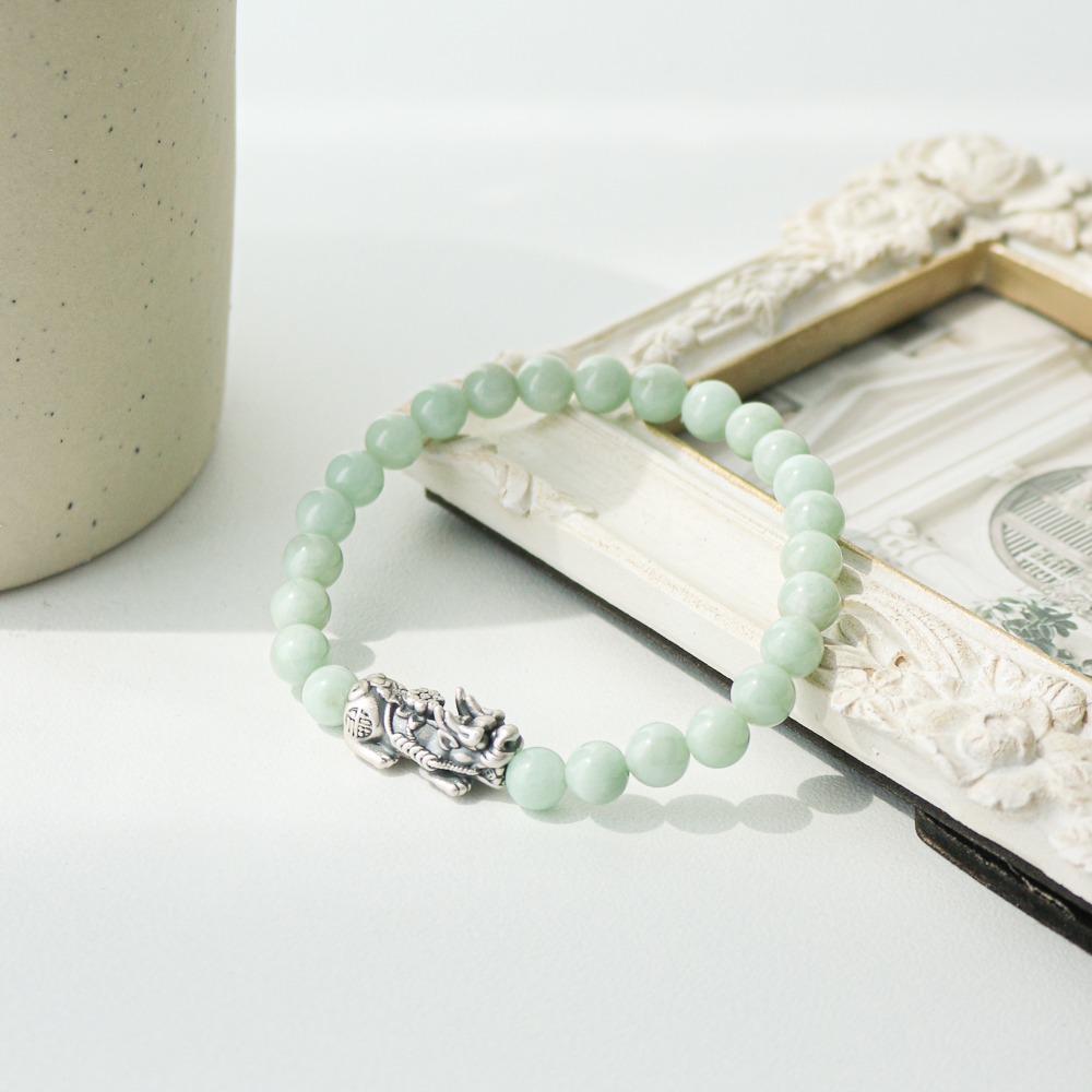 AAA Natural Burmese Jade Pixiu Light Bracelet 6mm Jade Bracelet Power Stone Wealth Fortune