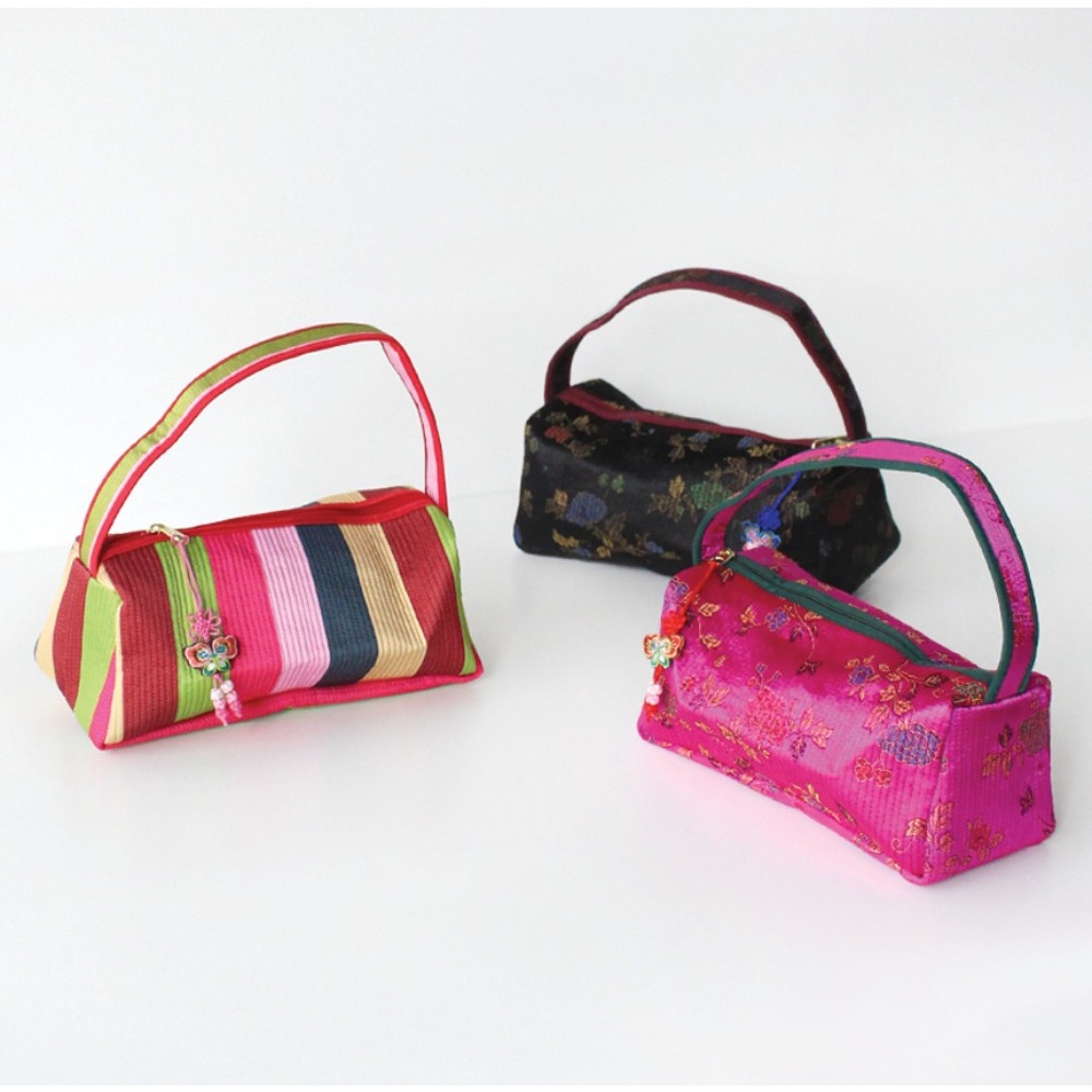Traditional Knot Mini Hand Bag 188 | Korean Heritage Bag | Gift for Foreigners | Quilted Bag
