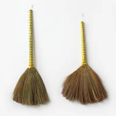 2size Reed Long Broom B