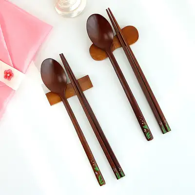 2人用彩画漆塗りブラウン木製スプーン・箸セット(野の花)+高級ケース