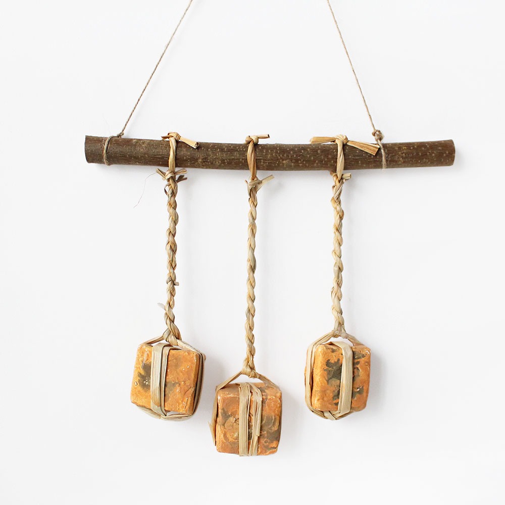 Domestic Wood Hanging Soybean Paste Block Model 3-Piece Korean Folk Living Ornament Traditional Craft