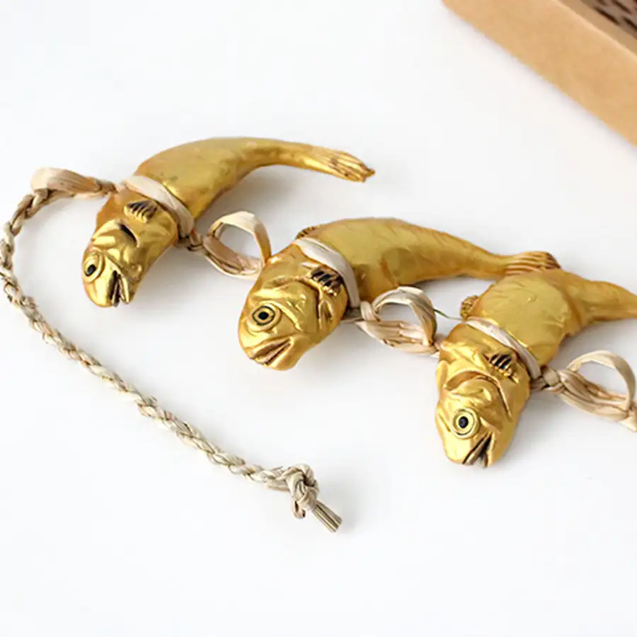 Domestic Gold Lucky Fish (Jar-in-gobi) Dried Pollock Mobile - Holiday Gift New Year Lunar New Year Chuseok Souvenir Korean Keepsake Gift for Foreigners — 4