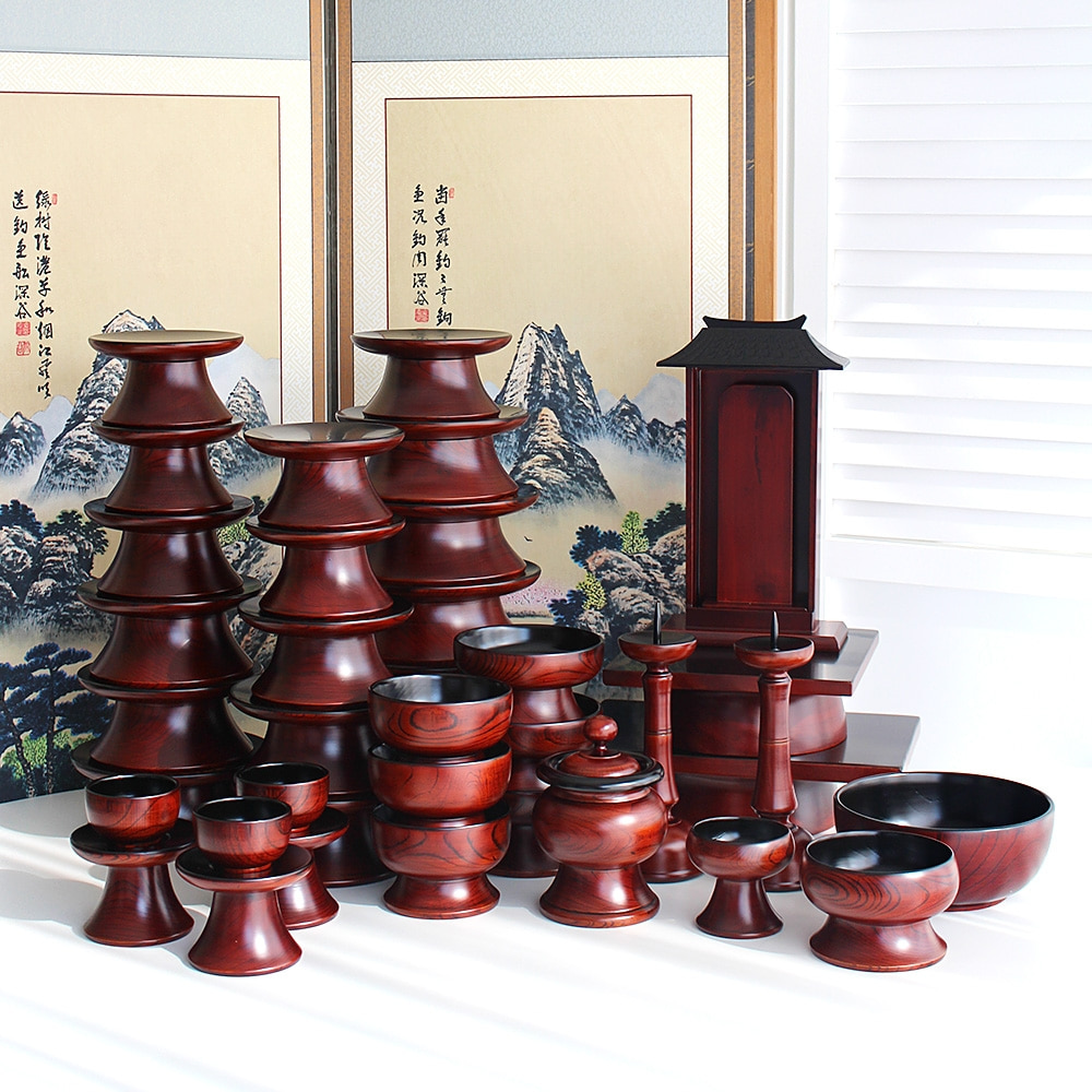 Namwon Shingoae Wood Three-Layer Lacquer Ware Offering Table Set 37-Piece Special Edition (Lacquered Rice Wine Pouring Vessel + Fat Candle Holder)