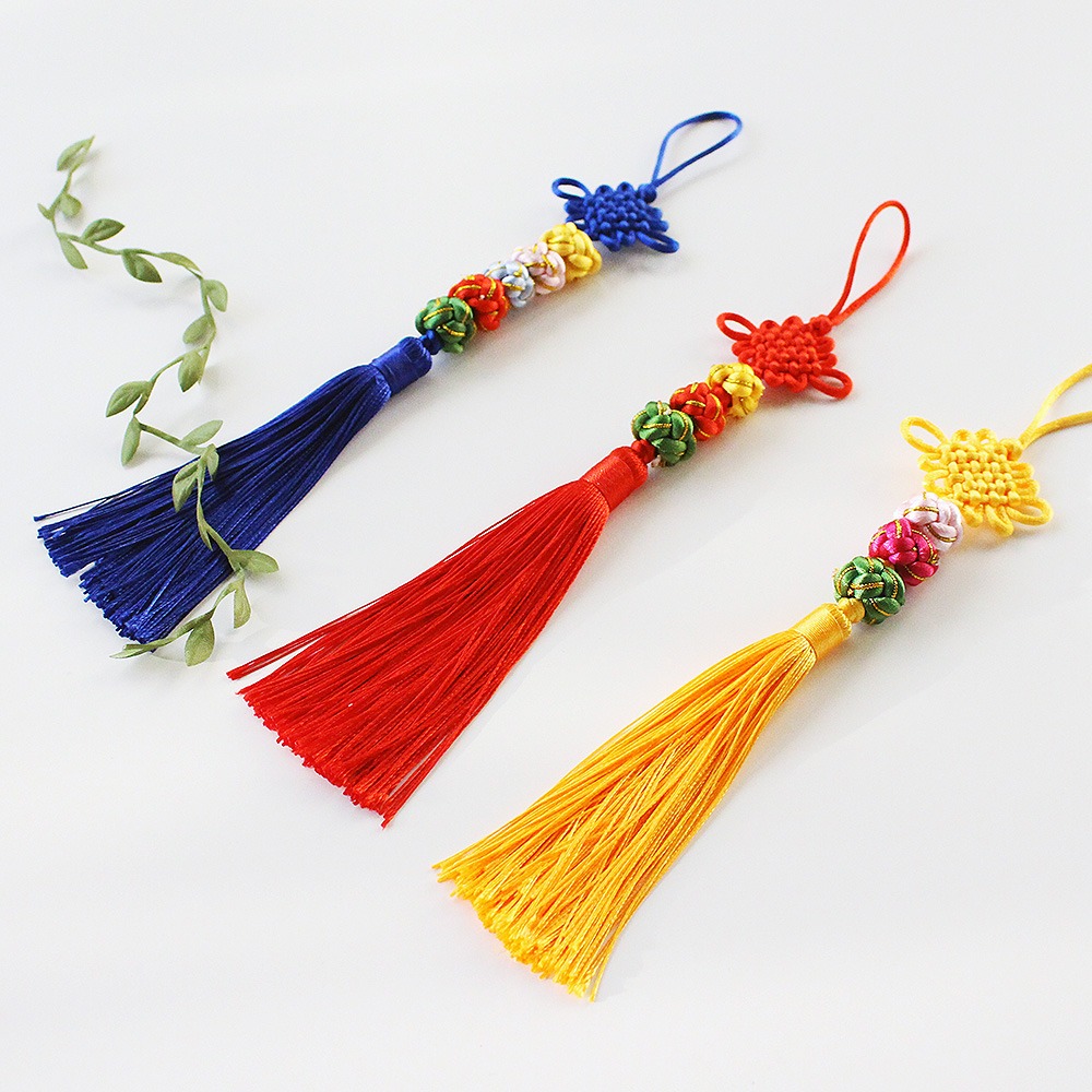 Traditional Tassel Knot Chrysanthemum Norigae Wedding Gift Hanbok Hostess Accessory