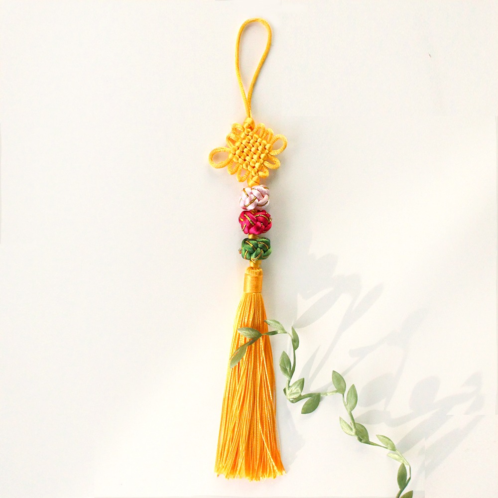 Yellow Bell Knot | Traditional Chrysanthemum Accessory Decoration Folk Craft Ornament