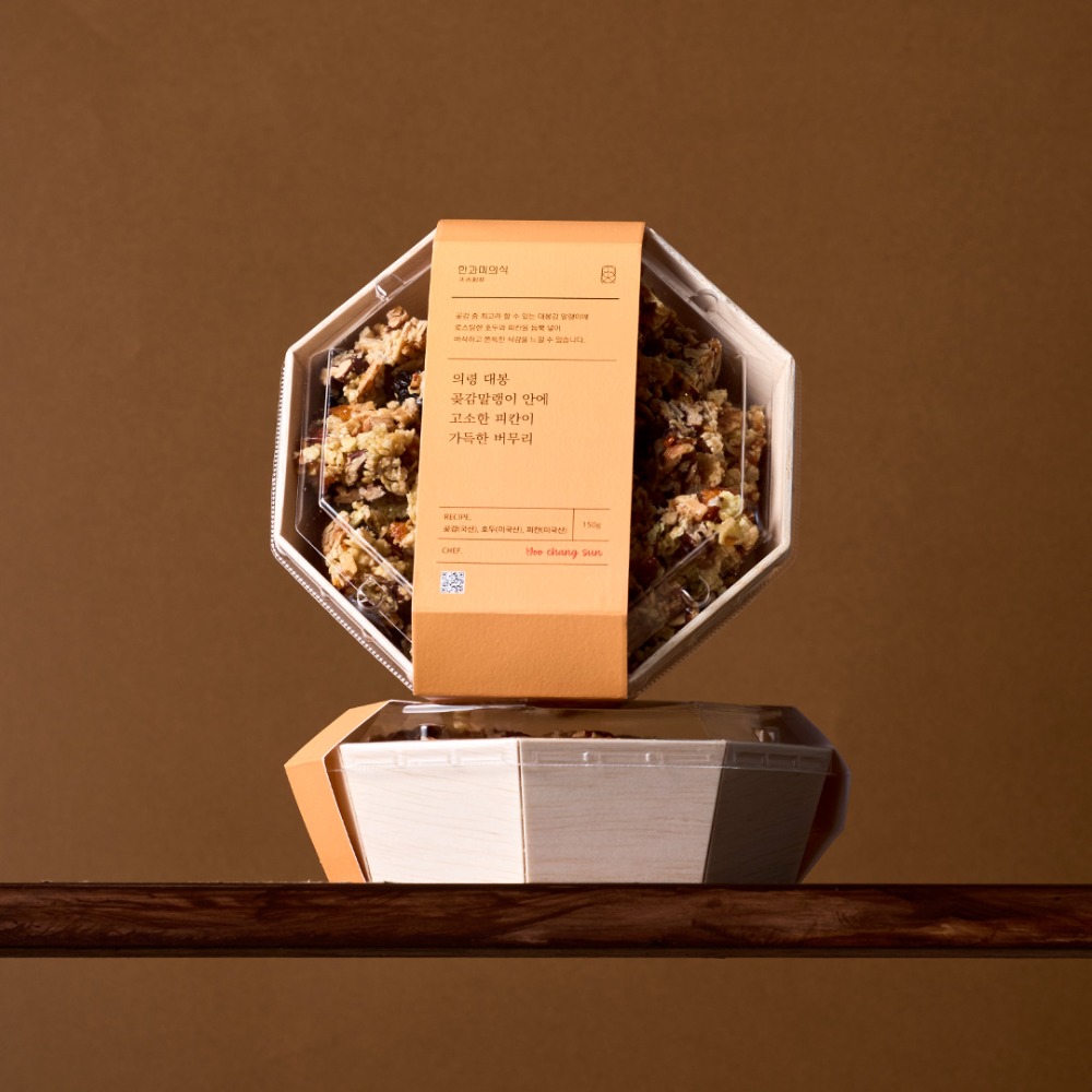 Daily 6 Dried Persimmon Brittles - Chewy Dried Persimmon with Nuts and Mixed Dried Fruits 150g