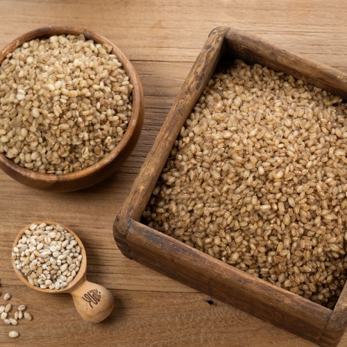Organic Steamed Hulled Barley Rice 2 Types (Whole Grain and Pressed Flakes) - Soft Barley Rice and Barley Porridge - Domestic Hulled Barley