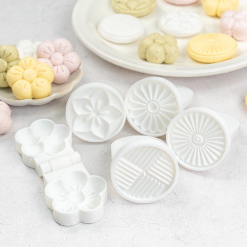 Tteok Stamp Mold (Domestic) Patterning Experience - Daffodil, Chrysanthemum, Lattice, Wagon Wheel