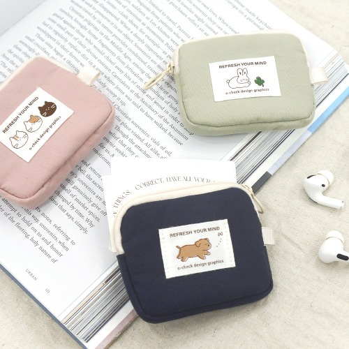 O-CHECK Fluffy Earphone Pouch Airpod Keyring Pouch Coin Wallet