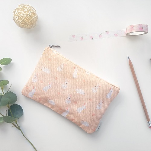 O-CHECK Cute Illustration Pattern Pouch (M) Rabbit