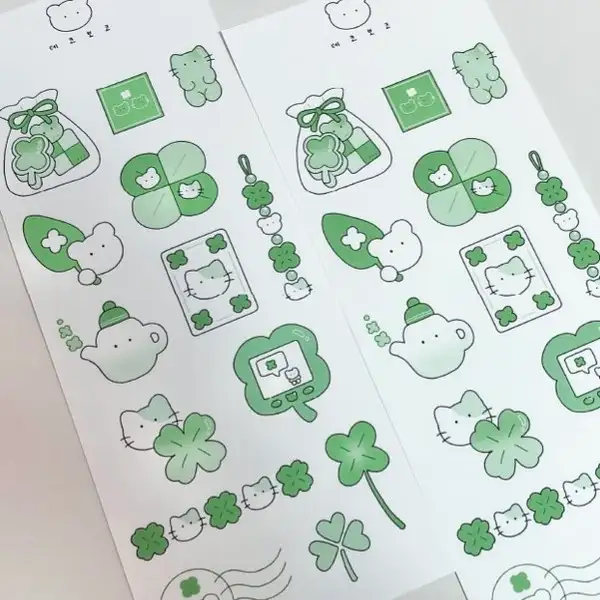 デコボコ | ビッグ クローバー モノトーン ステッカー ver.4