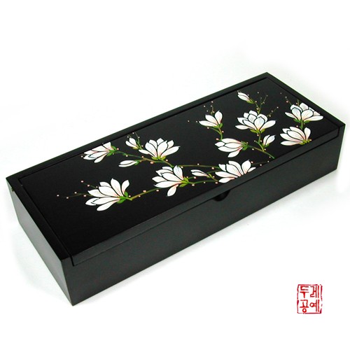 Lacquered Painting Brush Holder 2