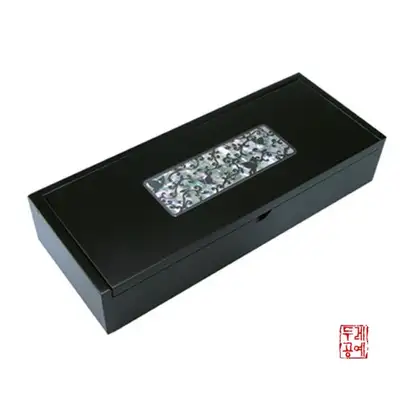 文具盒-唐草蝴蝶1