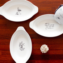O-CHECK GRATIN BOWL (W25.5xD4.5) - Deer, Flamingo, Typo Design