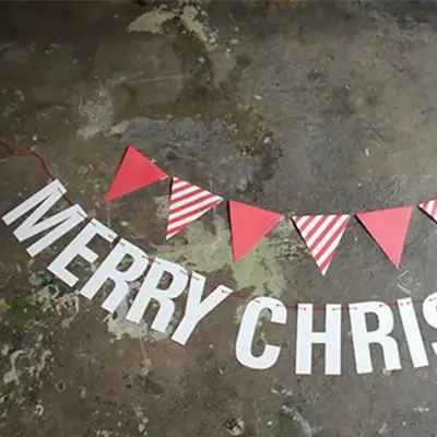 OCHECK CHRISTMAS BUNTING红色圣诞花环装饰