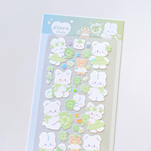 Ploro | Clover Seal Sticker