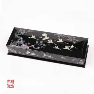 月下群学徒笔盒