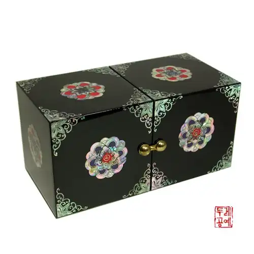 花纹传统双合