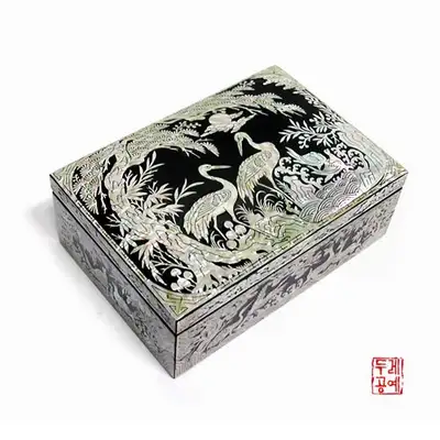 螺鈿漆器珠寶盒[松鶴]