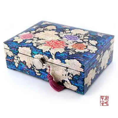万开牡丹蝴蝶镂空珠宝盒（特大）