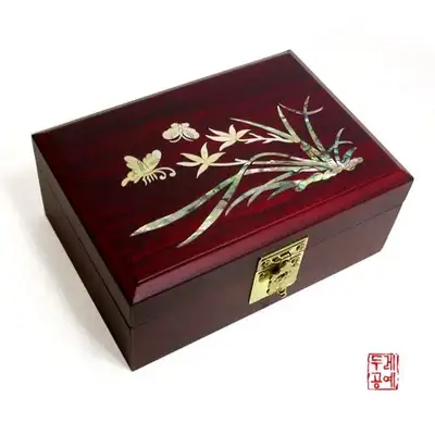螺钿木质镶嵌珠宝盒[兰花]