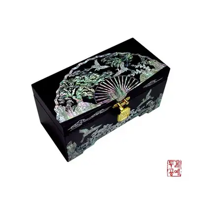 扇形珠宝盒