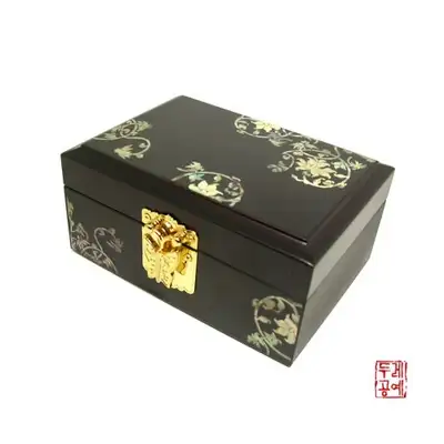 直龟宝石盒[宝相花]