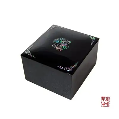 宝相花传统纹样小物盒