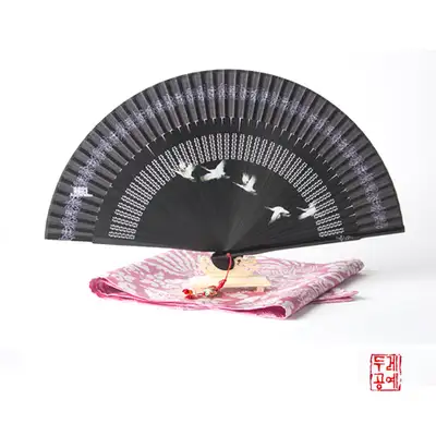 仿古丝绸折扇