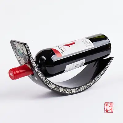 葡萄酒架 Wine Holder