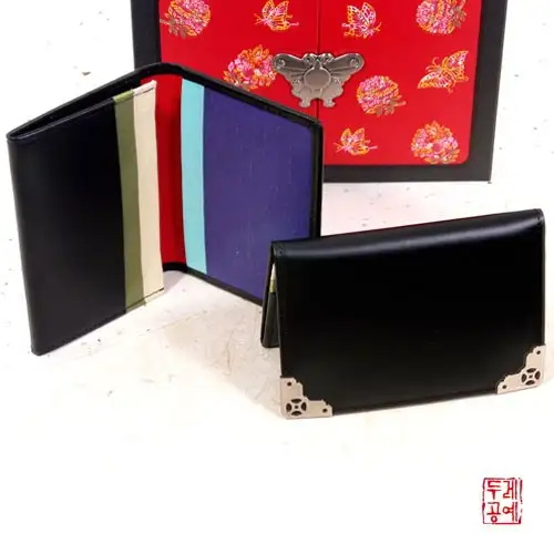 耳饰长石名片钱包