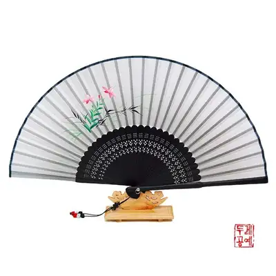 彩画折扇-01