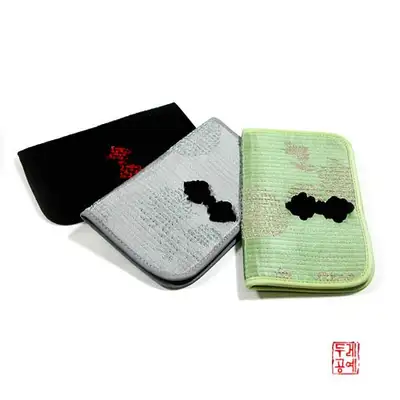 双缎绗缝名片夹 A
