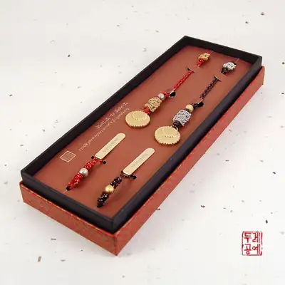 眼镜结书签 -金冠