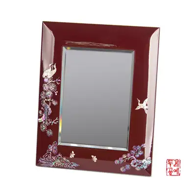 螺钿松鹤纹镜(红)