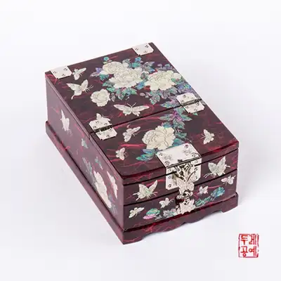 牡丹蝴蝶纹韩纸镜台